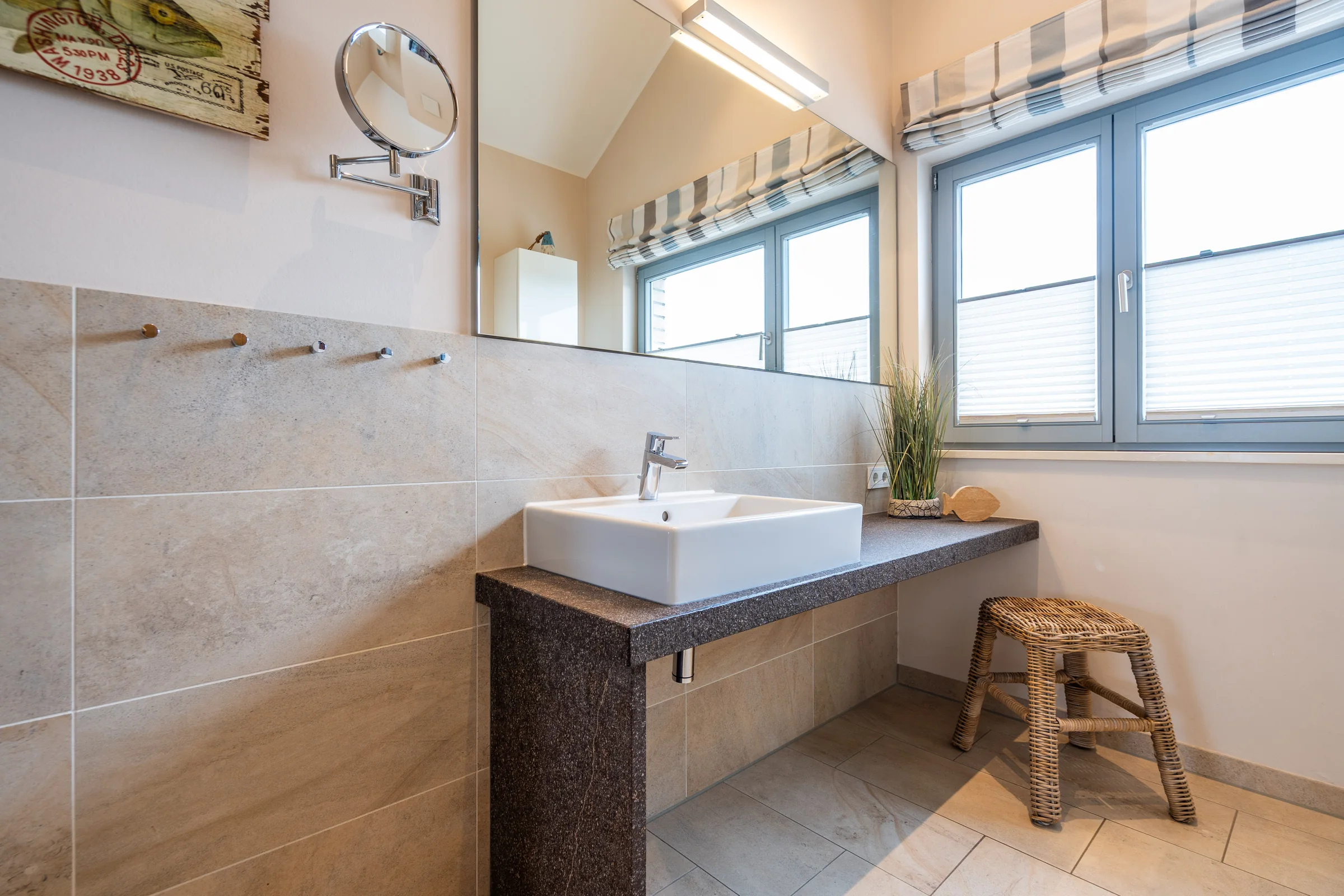 Duschbad mit Walk-in-Dusche